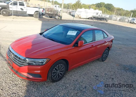 2019 Volkswagen Jetta 1.4T R-Line/1.4T S/1.4T Se z USA, uszkodzony, nr VIN 3VWC57BU5KM056777